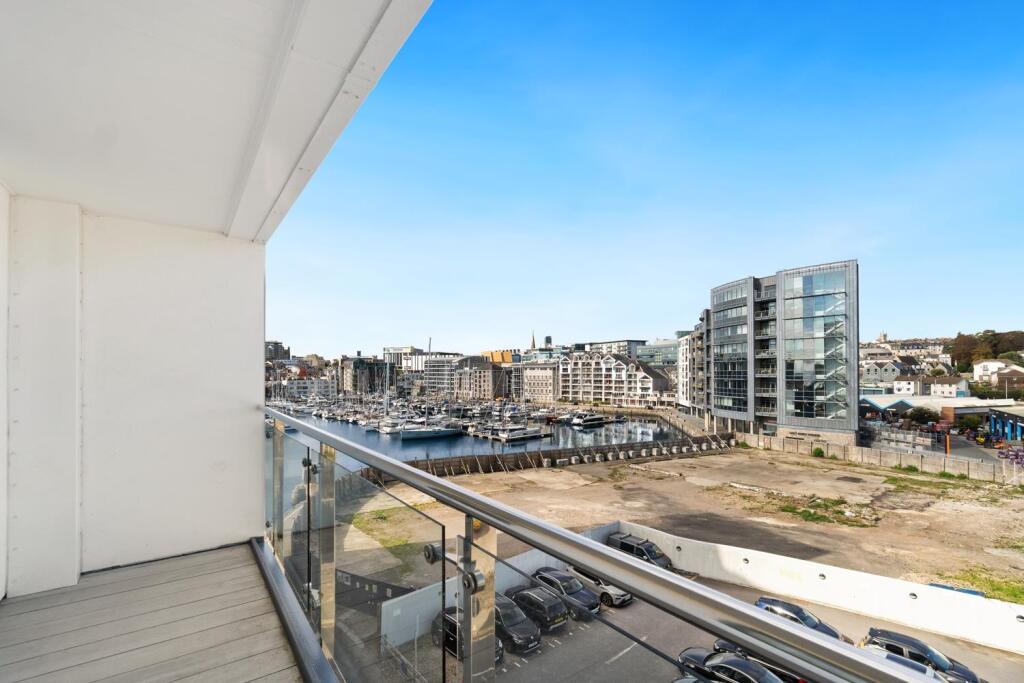 Apartment in Plymouth, Barbican - View 5