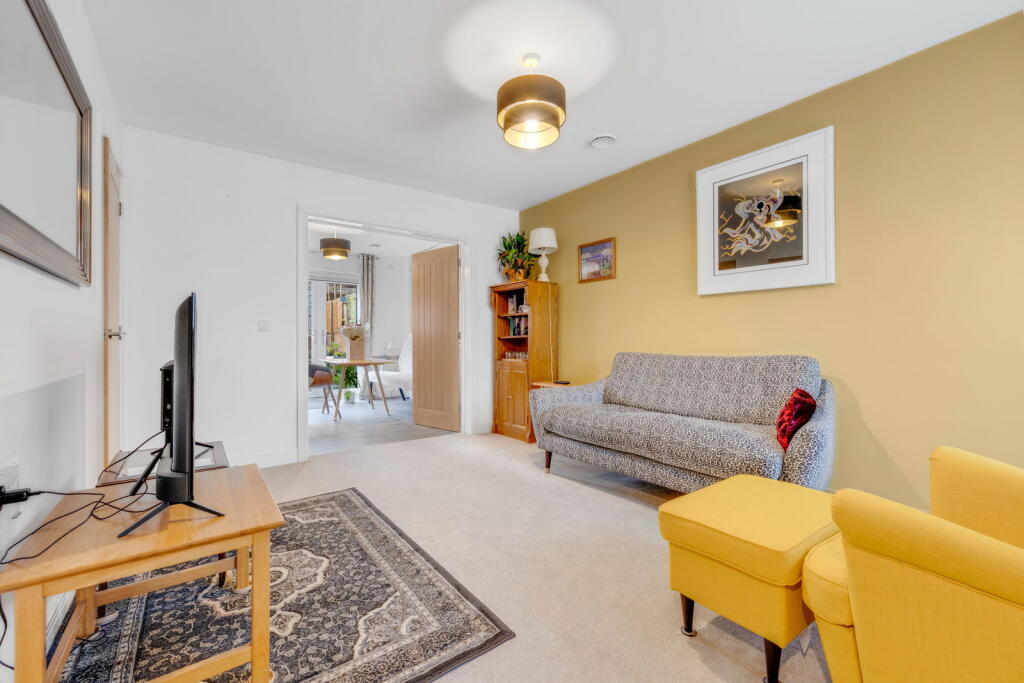 Larkspur Avenue, Callerton, NE5 1DG photo 2