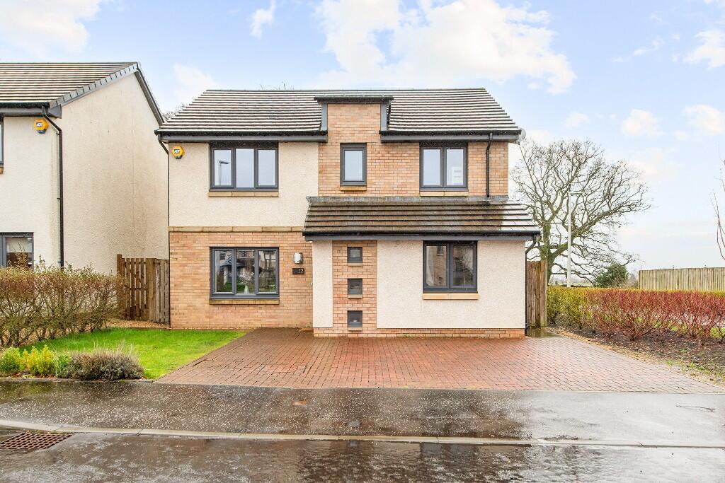 Main image of property: 12 Rosebank Avenue, Dunipace, Denny, Stirlingshire, FK6 6FP