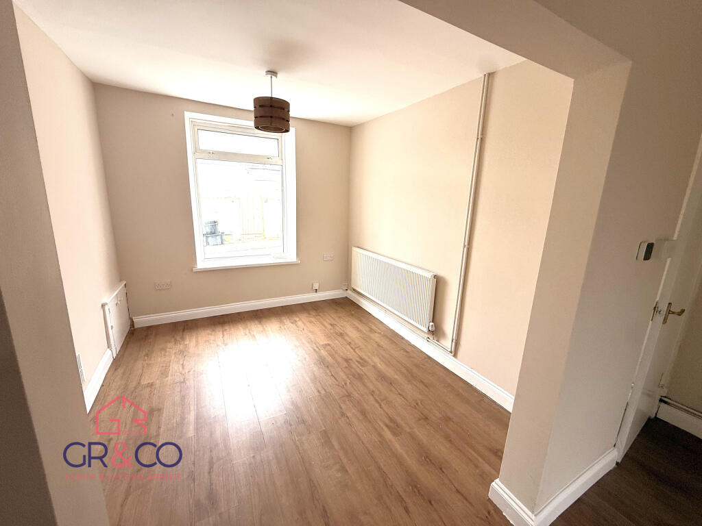 Sunny View, Tredegar, NP22 - View 3