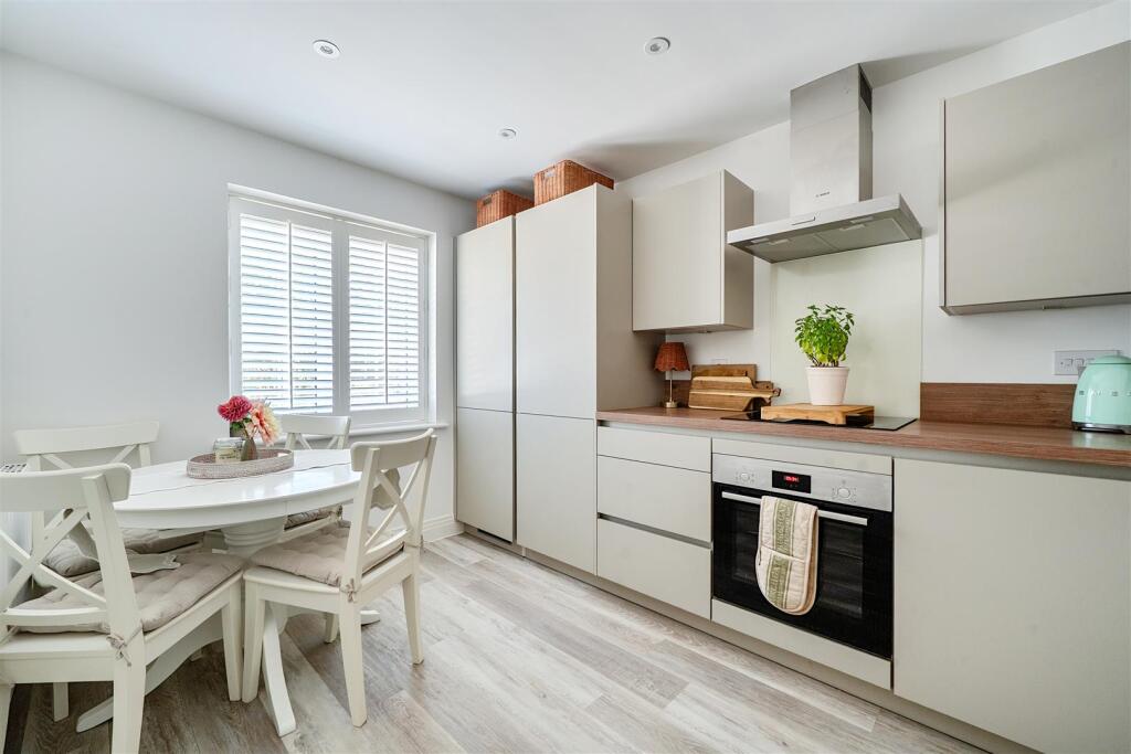 House in Finchampstead - View 5