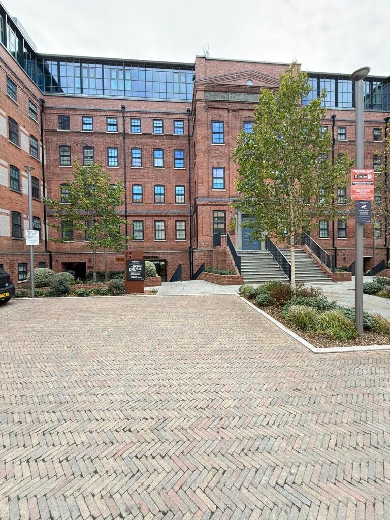 Main image of property: Memorial Avenue, Slough, Berkshire, SL1