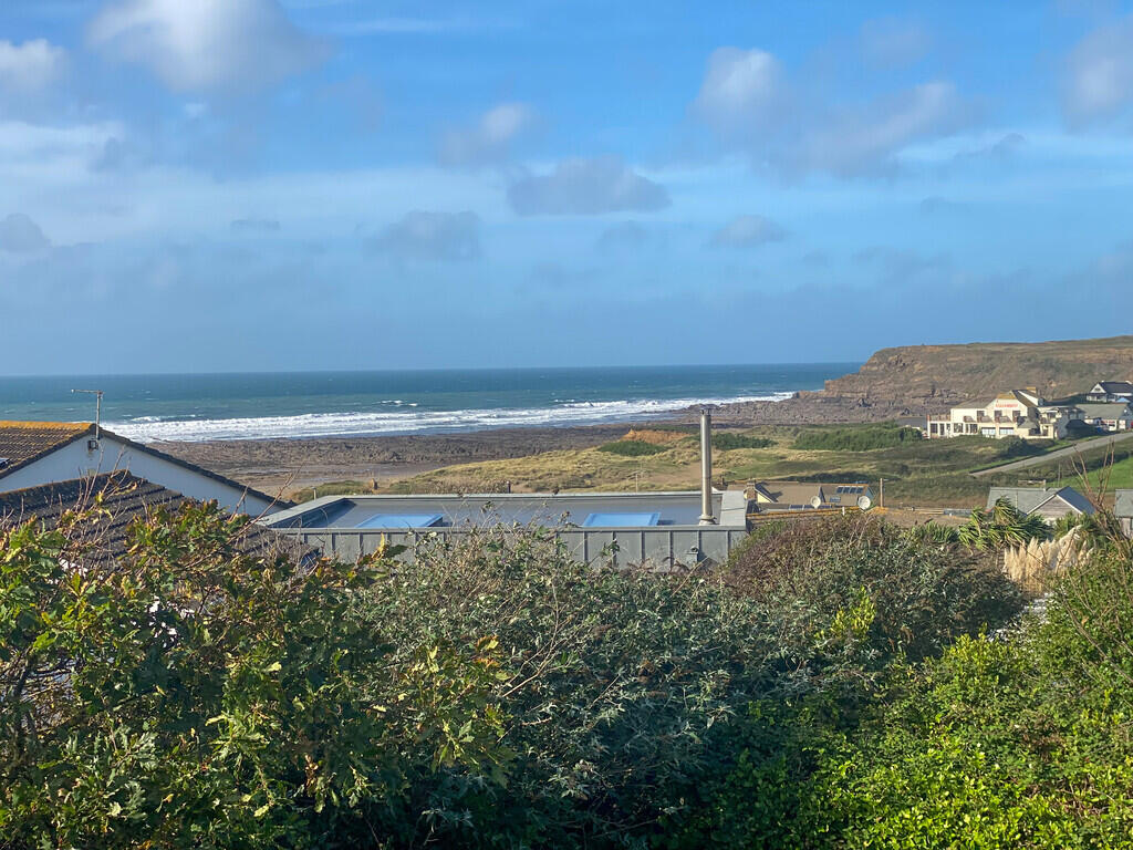 Long Park Drive, Widemouth Bay photo 2