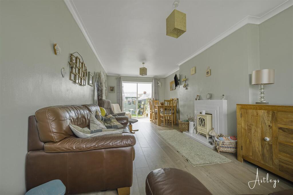 House in Swansea - View 2