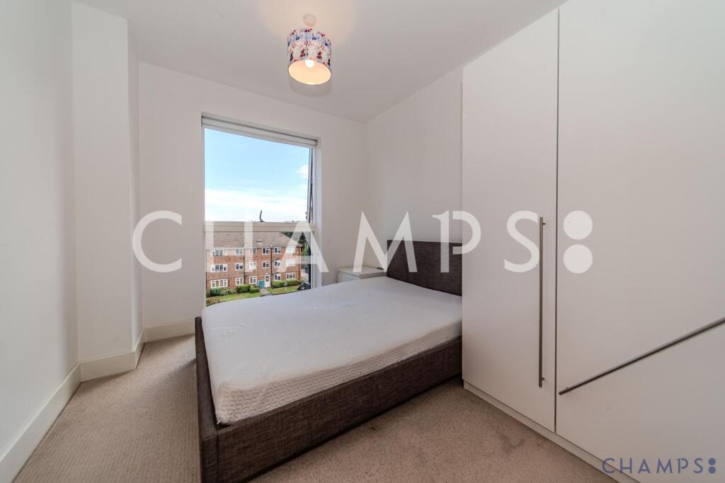 Apartment in Harrow - View 5