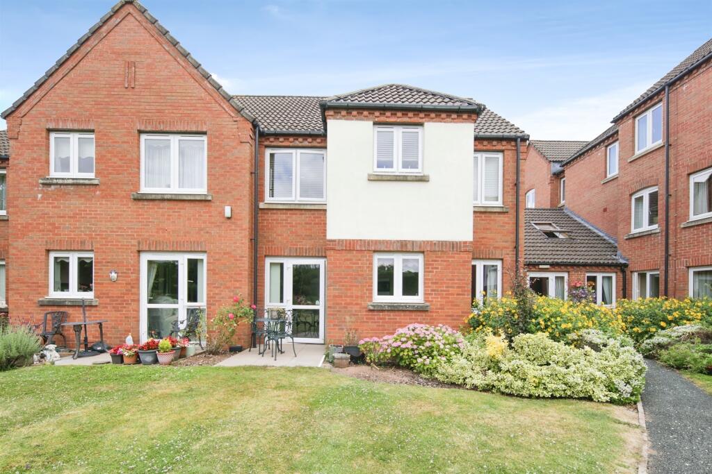 Main image of property: Kenilworth Road, Balsall Common, Coventry