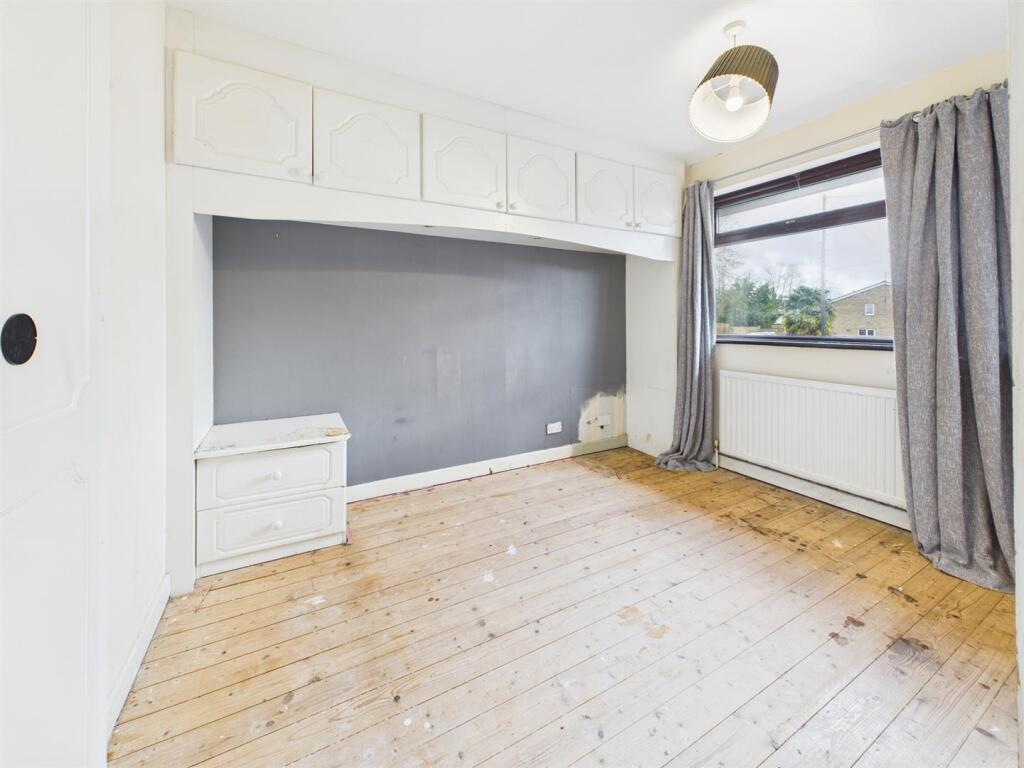 Fircroft Close, Tilehurst, Reading – pohled 6