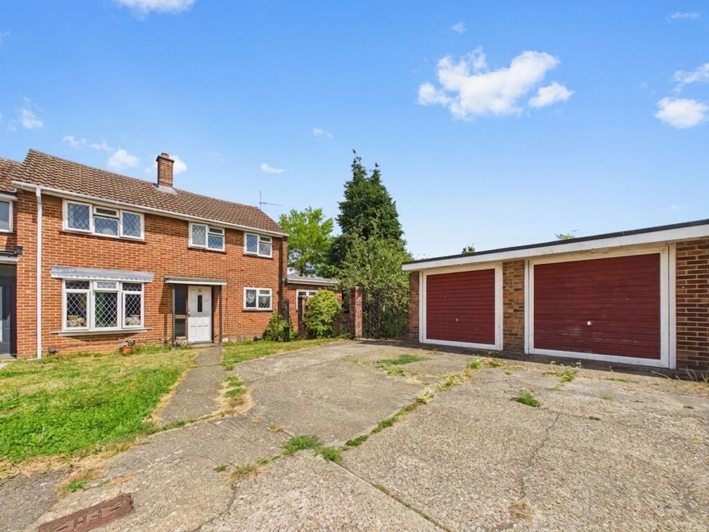 Main image of property: Kenilworth Close, Borehamwood, WD6