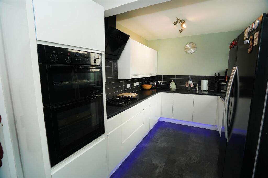 House in Bolton, Horwich - View 3