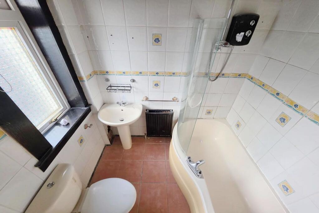 Apartment in Paisley - View 4