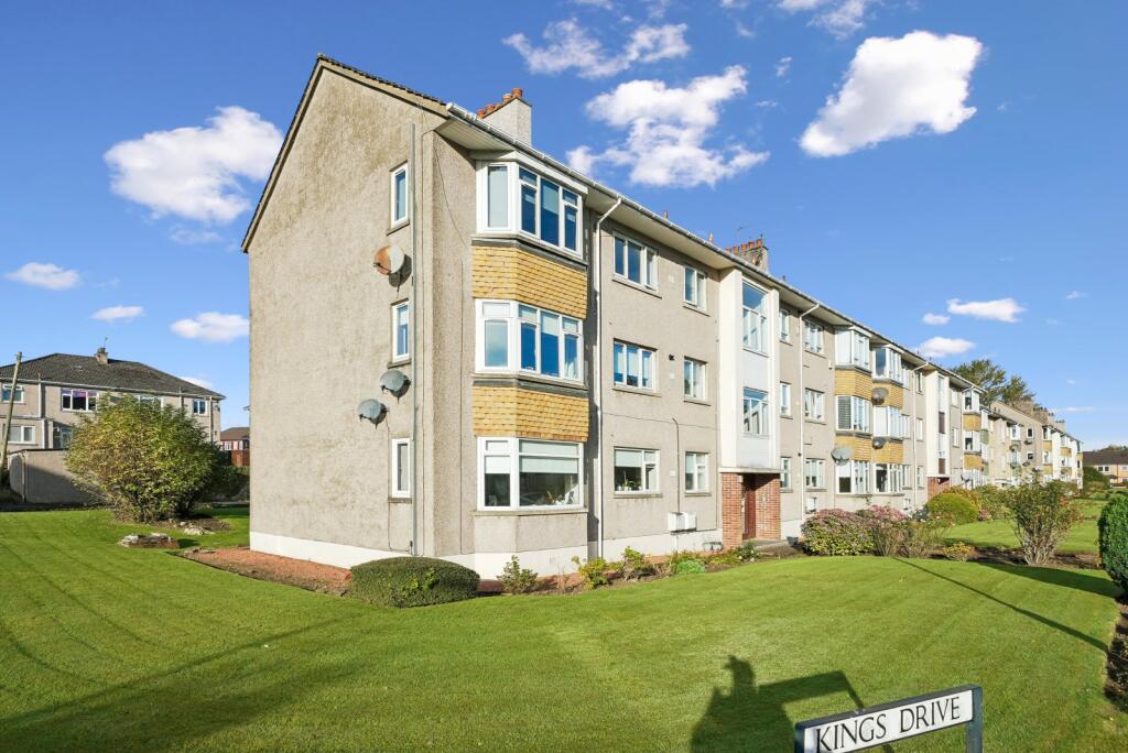 Main image of property: Castle Court, Kings Drive, Newton Mearns, Glasgow, East Renfrewshire, G77
