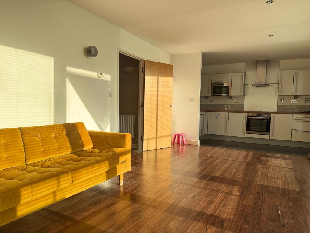 Main image of property: Elektron Tower, Blackwall Way, London