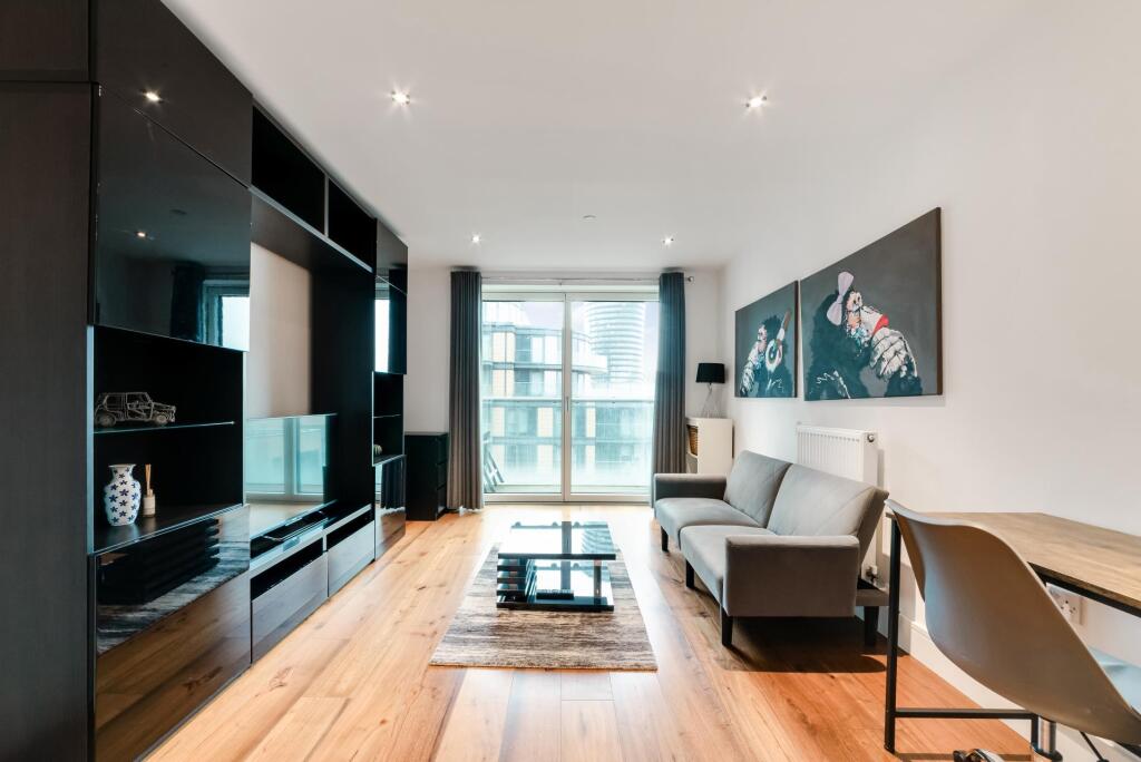 Main image of property: Duckman Tower,3 Lincoln Plaza, London, E14