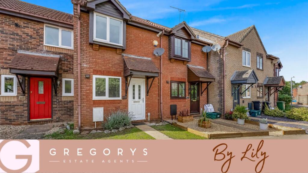 2-bed house on Long Croft, Yate, £255,000