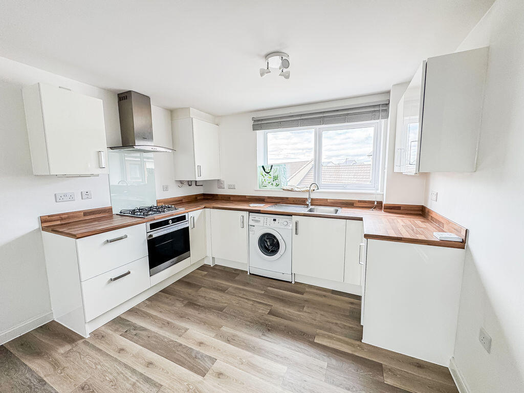 Apartment in Bristol - View 5