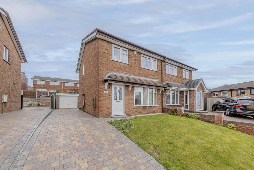 Main image of property: Pensford Grove, Stoke On Trent