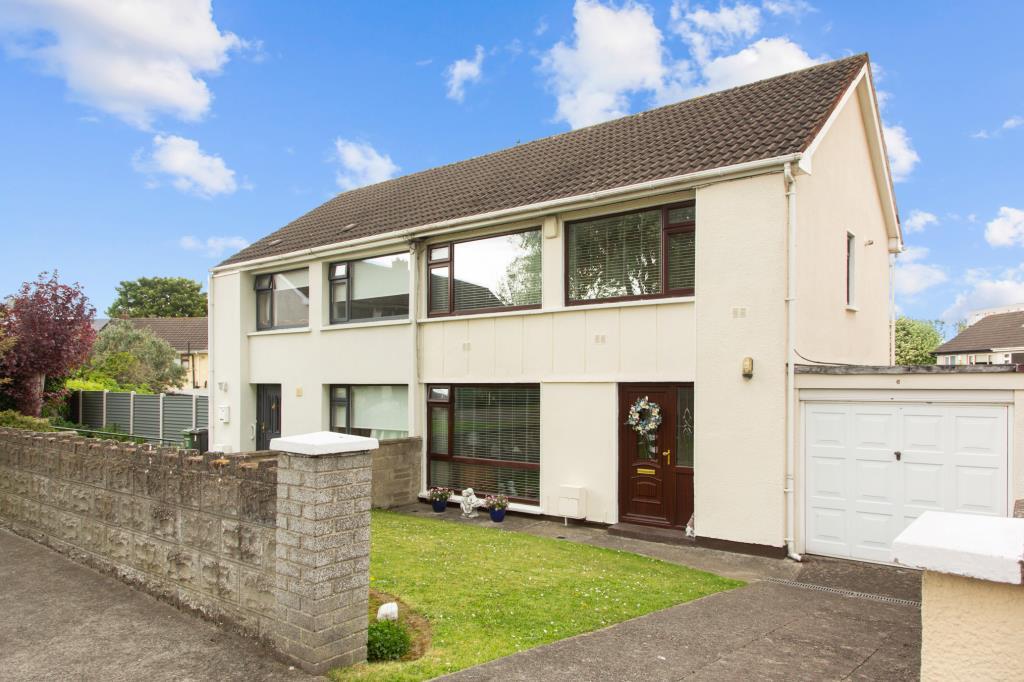 Main image of property: 6 The Briars, Woodfarm Acres, Palmerstown, Dublin 20, D20KH51