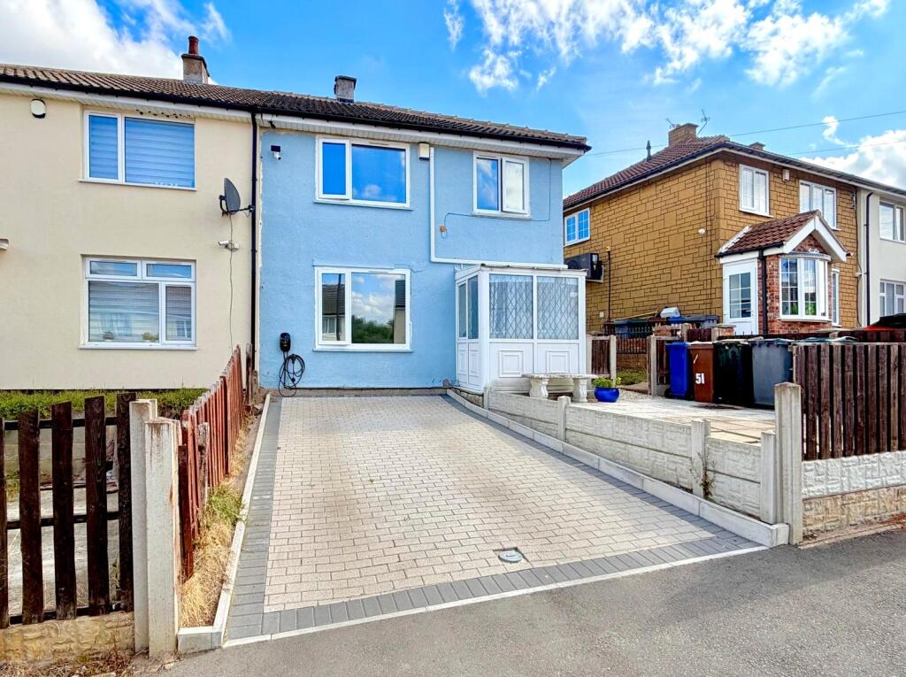 Main image of property: South Drive, Bolton-upon-Dearne, Rotherham, Barnsley, S63