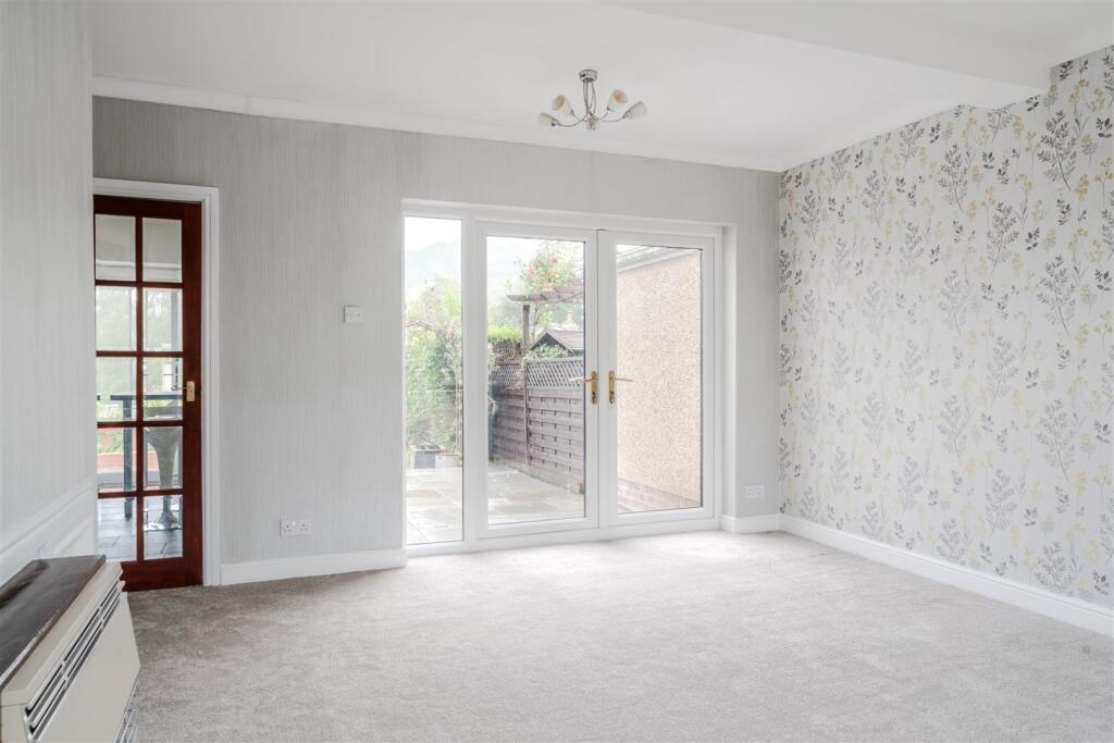 House in Derbyshire Dales, Starkholmes, Matlock Town - View 5