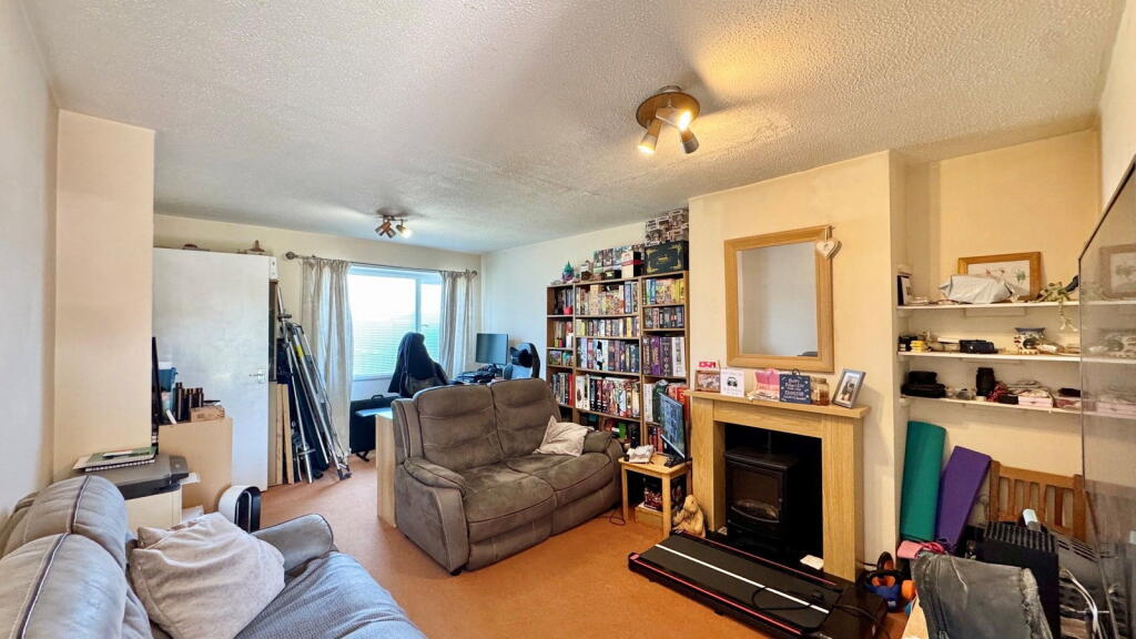 Browning Close, Thatcham, RG18 3EF - View 4