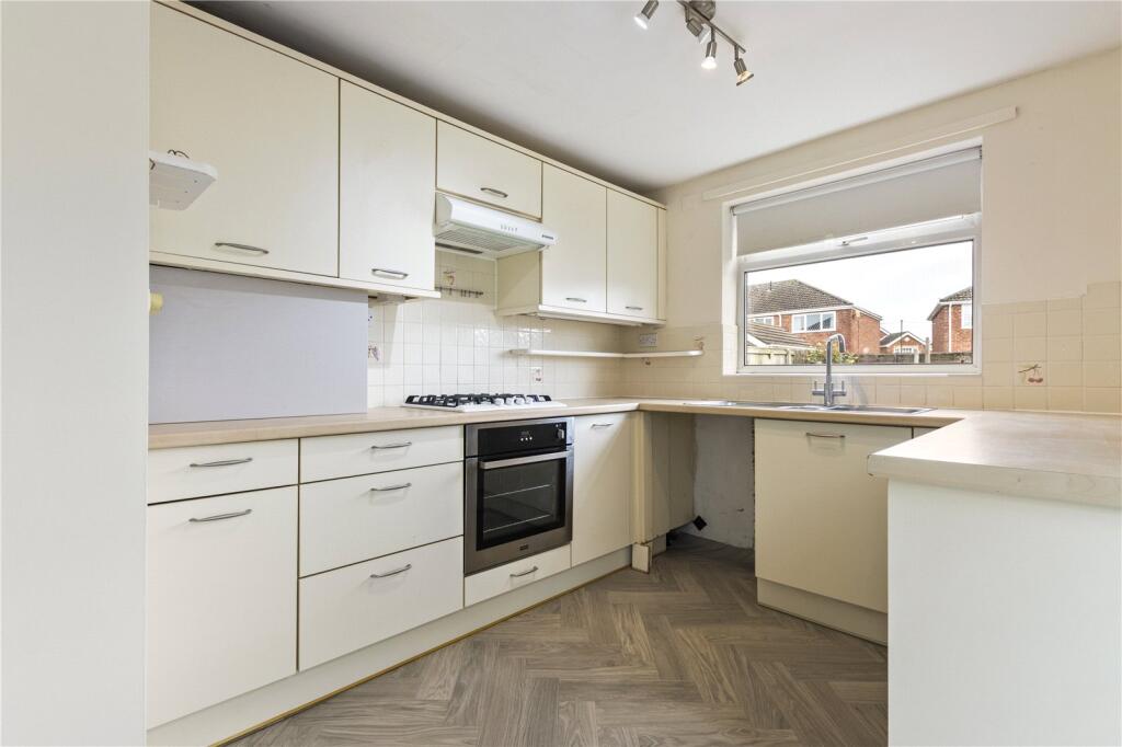 House in Grimsby, Wybers Wood - View 2