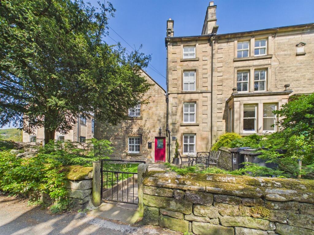 3-bed house on Ashbrook House, Matlock, Derbyshire, £425,000