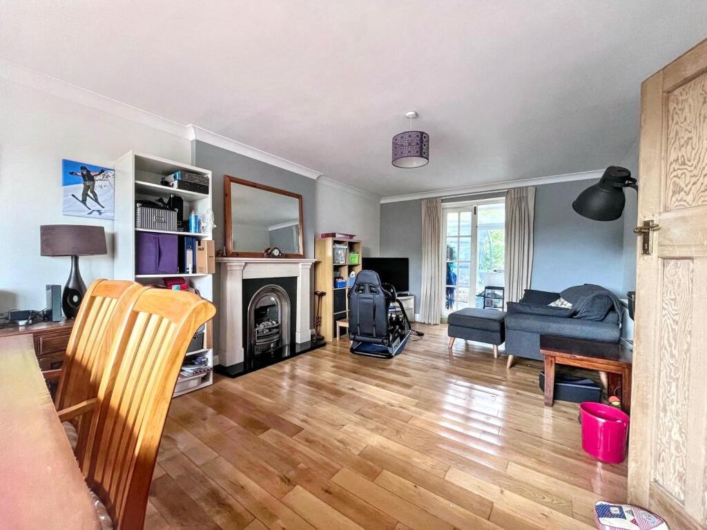 House in Worthing, West Sussex - View 4