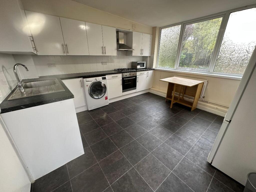 House in Cambridge - View 2