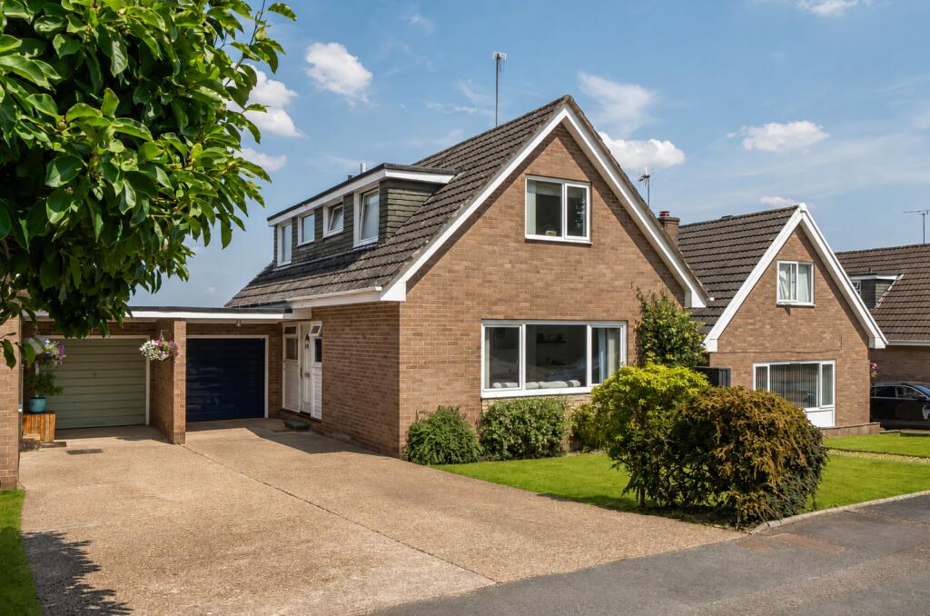 Main image of property: St. Hill Close, Exeter