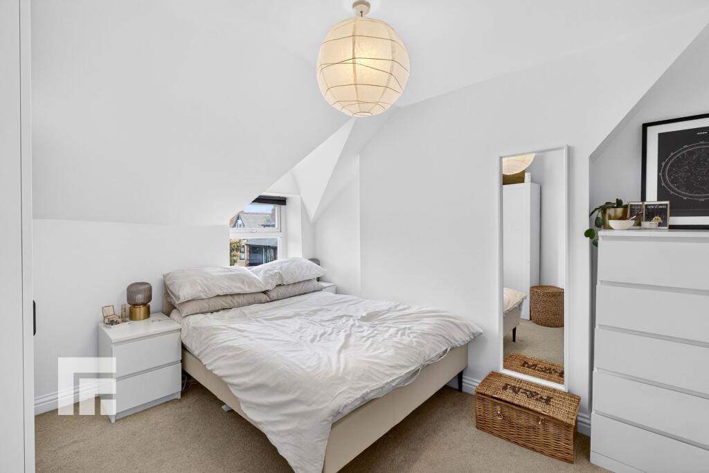 Cowbridge Road East, Cardiff, CF5 photo 2