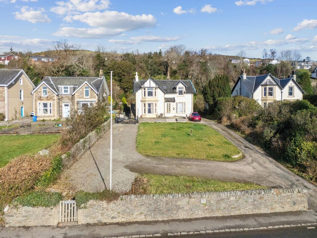 Main image of property: Janefield, Shore Road, Kilcreggan, G84 0HJ