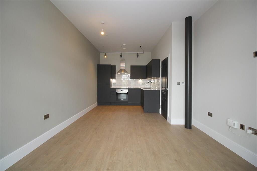Apartment in Leicester - View 5
