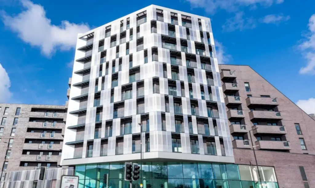 Main image of property: Modern 2B2B Apartment | Advent House | M4 |82125TP