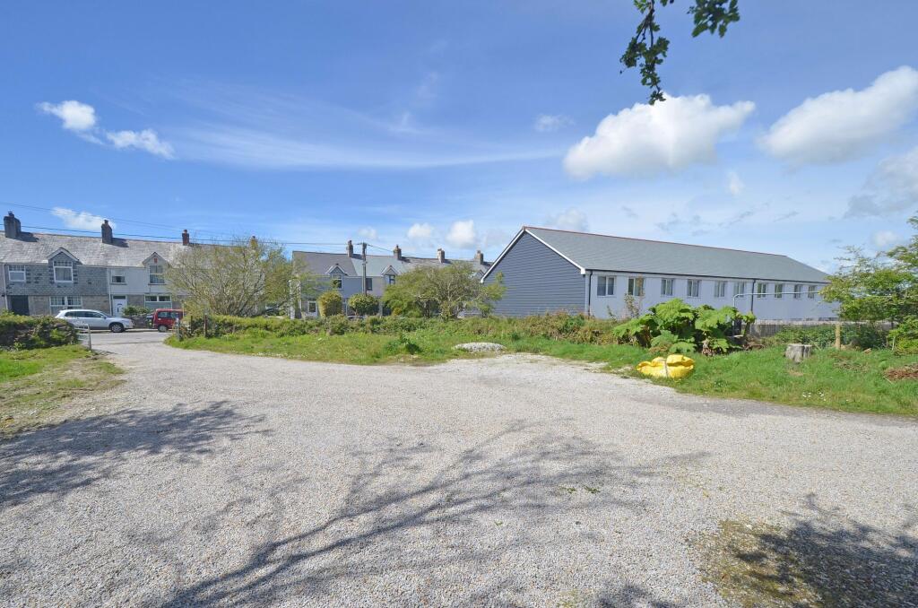 Foxhole, St. Austell, PL26 photo 2