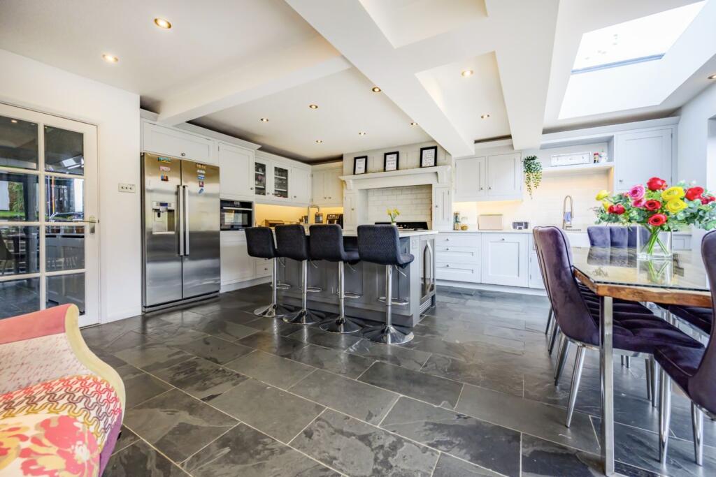 Wick Avenue, St. Albans, AL4