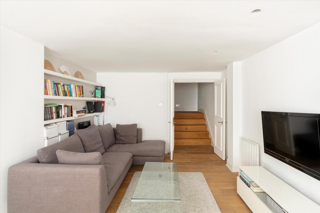 Apartment in London, South Kensington - View 4
