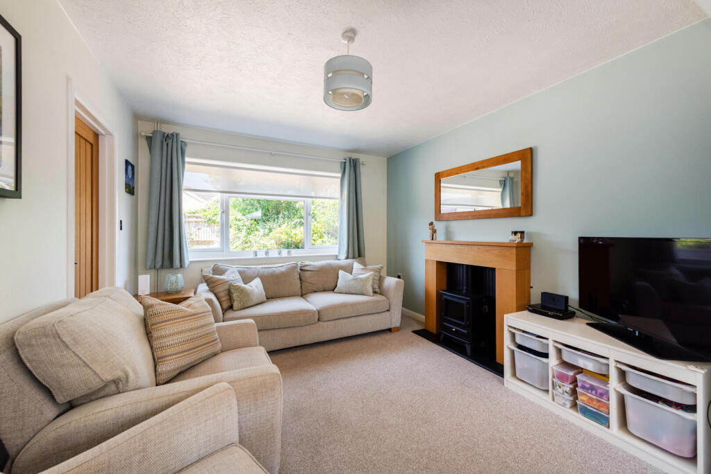 Church Road, Warsash, Southampton photo 4
