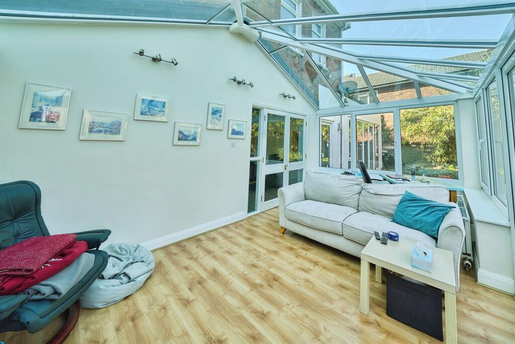 Harrow View, Harrow - More