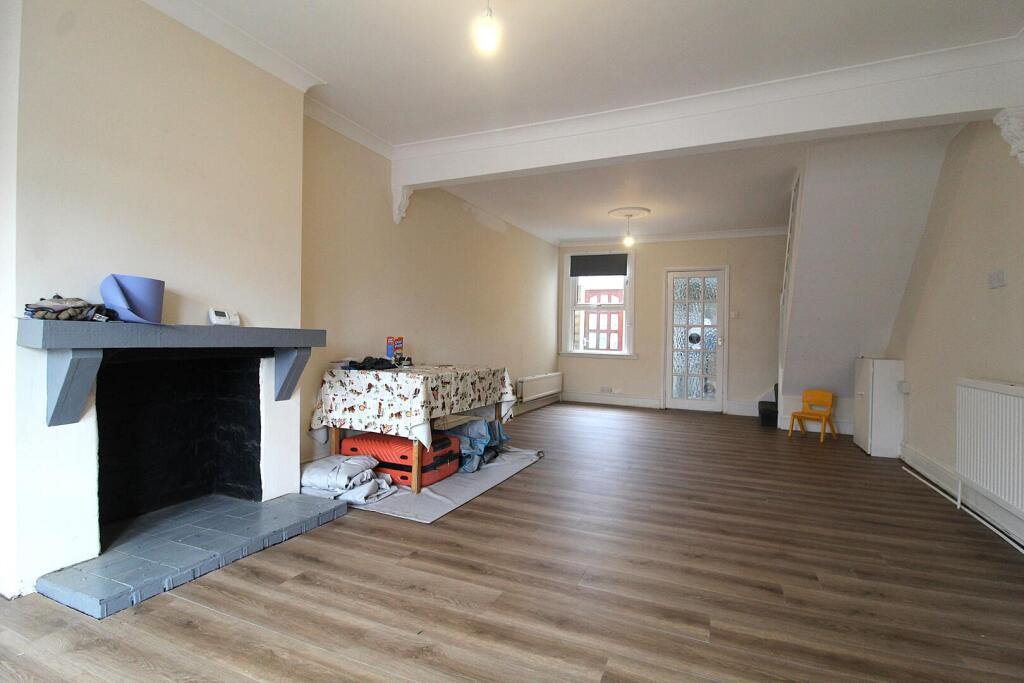 Main image of property: Ebberns Road, Hemel Hempstead