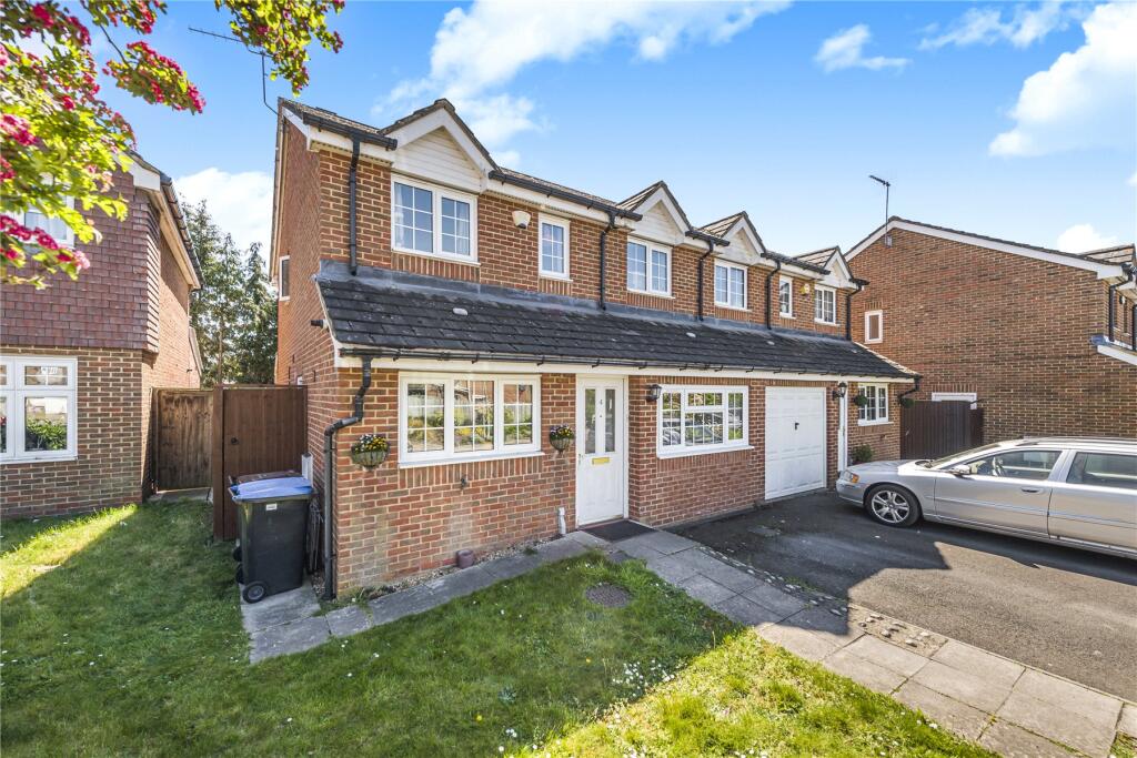 Main image of property: Orchard Mews, Knaphill, Woking, Surrey, GU21