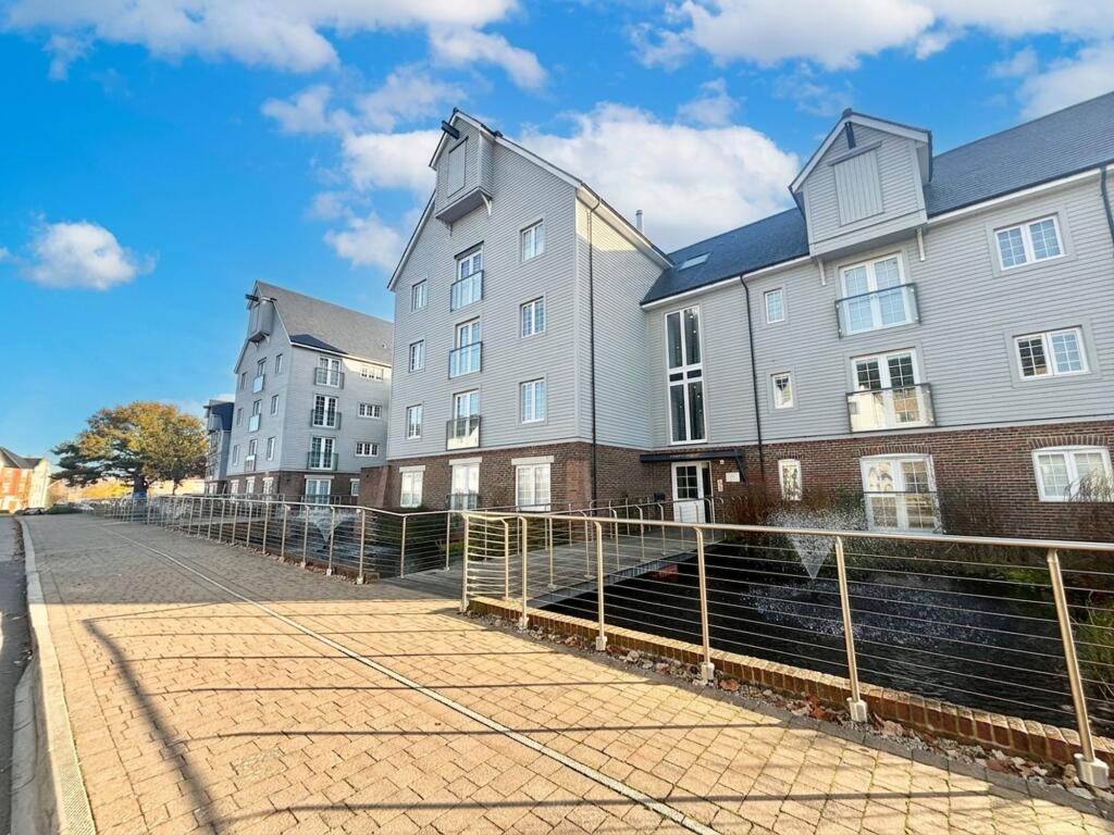 Main image of property: The Boulevard, Horsham, RH12