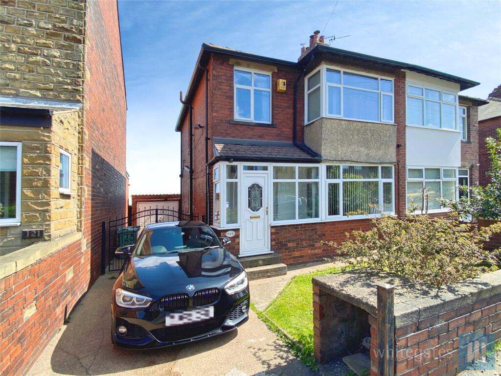 Main image of property: Edge Lane, Thornhill, Dewsbury, WF12