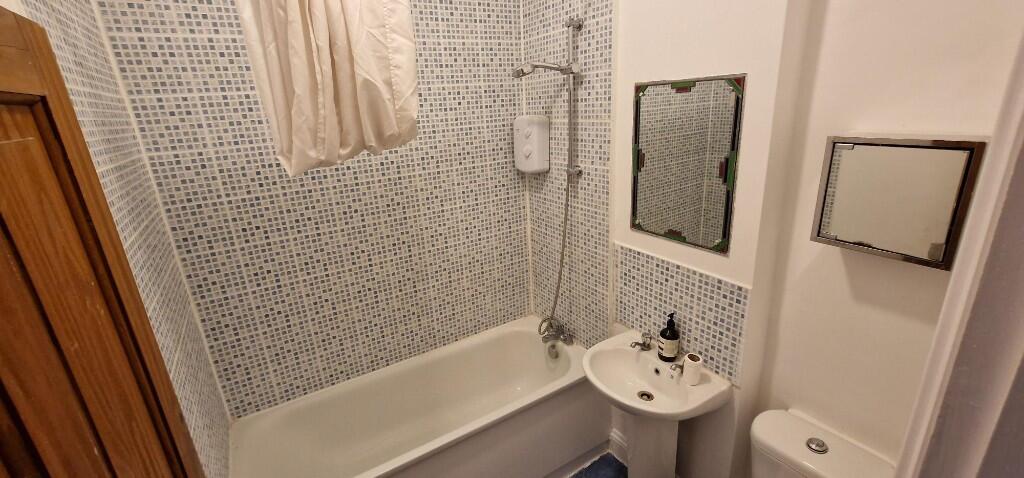 1 bedroom ground floor flat for rent