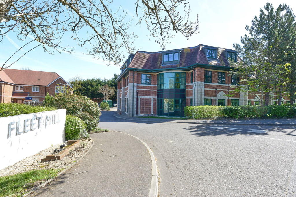 1-bed flat on Lorica House, Fleet Mill, Minley Road, Fleet , GU51 2AE, £235,000
