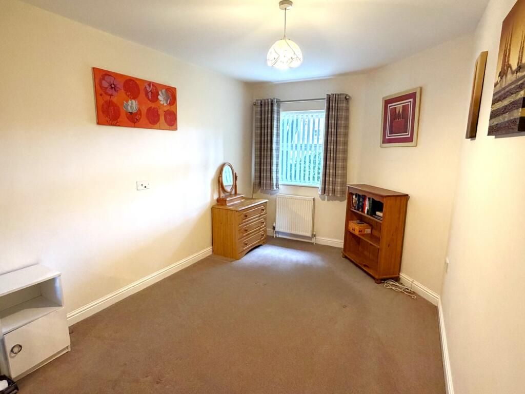 Apartment in Kirklees, East Bierley - More