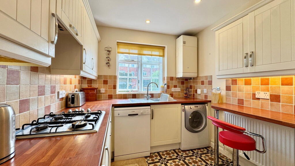 Prancing Horse Close, Thatcham, RG18 4JU - View 5