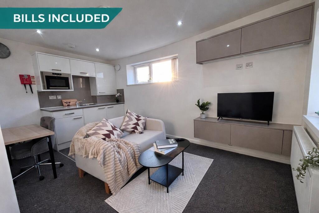 Main image of property: 43 St Thomas, Chorley, 