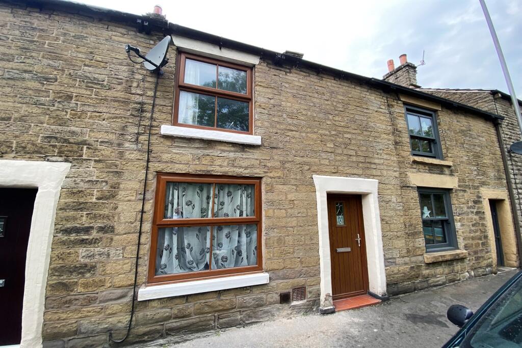 Main image of property: Buxton Road, Whaley Bridge