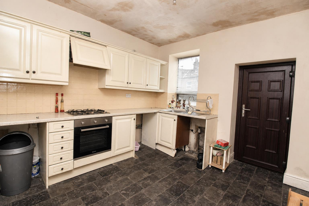 House in Darwen, Blackburn with Darwen - View 2