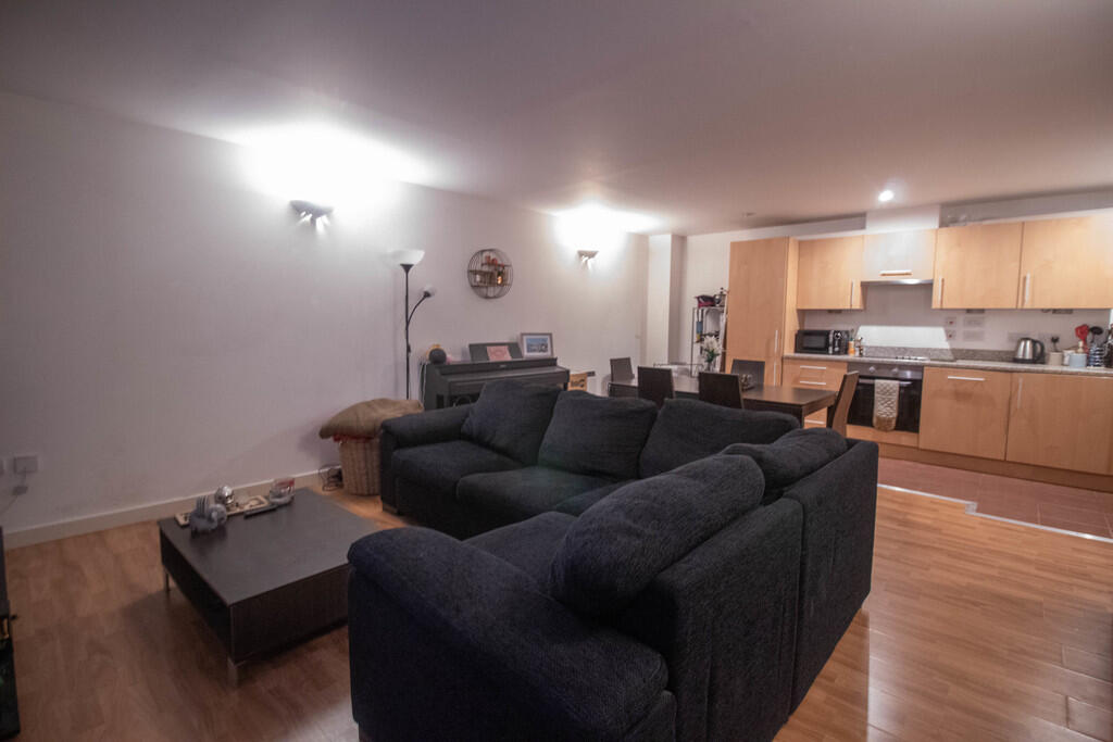 Main image of property: Queens Road, Nottingham